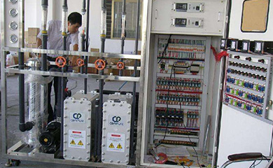 電子超純水設(shè)備出水水質(zhì)符合美國(guó)ASTM純水水質(zhì)標(biāo)準(zhǔn)、我國(guó)電子工業(yè)部電子級(jí)水質(zhì)技術(shù)標(biāo)準(zhǔn)(18MΩ.cm、15MΩ.cm、10MΩ.cm、2MΩ.cm、0.5MΩ.cm五級(jí)標(biāo)準(zhǔn))、我國(guó)電子工業(yè)部高純水水質(zhì)試行標(biāo)準(zhǔn)、美國(guó)半導(dǎo)體工業(yè)用純水指標(biāo)、日本集成電路水質(zhì)標(biāo)準(zhǔn)、國(guó)內(nèi)外大規(guī)模集成電路水質(zhì)標(biāo)準(zhǔn)。<br />
